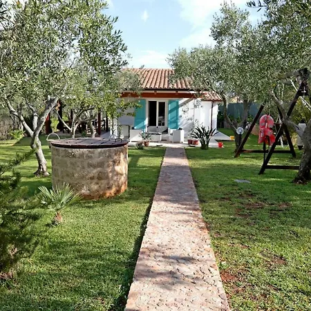 Giovanni House Летний дом