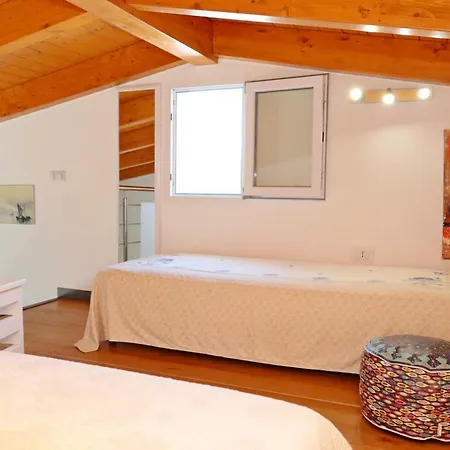 Giovanni House *