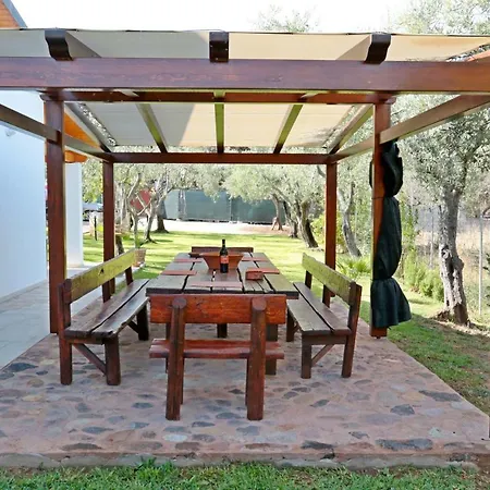 Giovanni House *