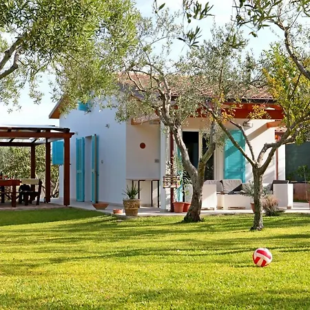 Giovanni House Kır Evi *